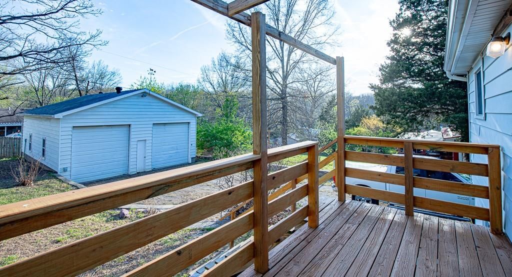 11813 & 11815 E Scarritt Avenue — photo 63