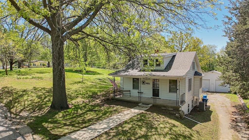11813 & 11815 E Scarritt Avenue — photo 77