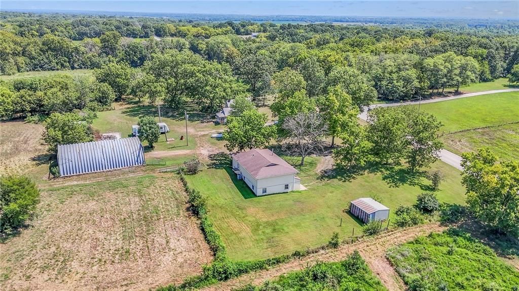 23436 Guthrie Road — photo 8