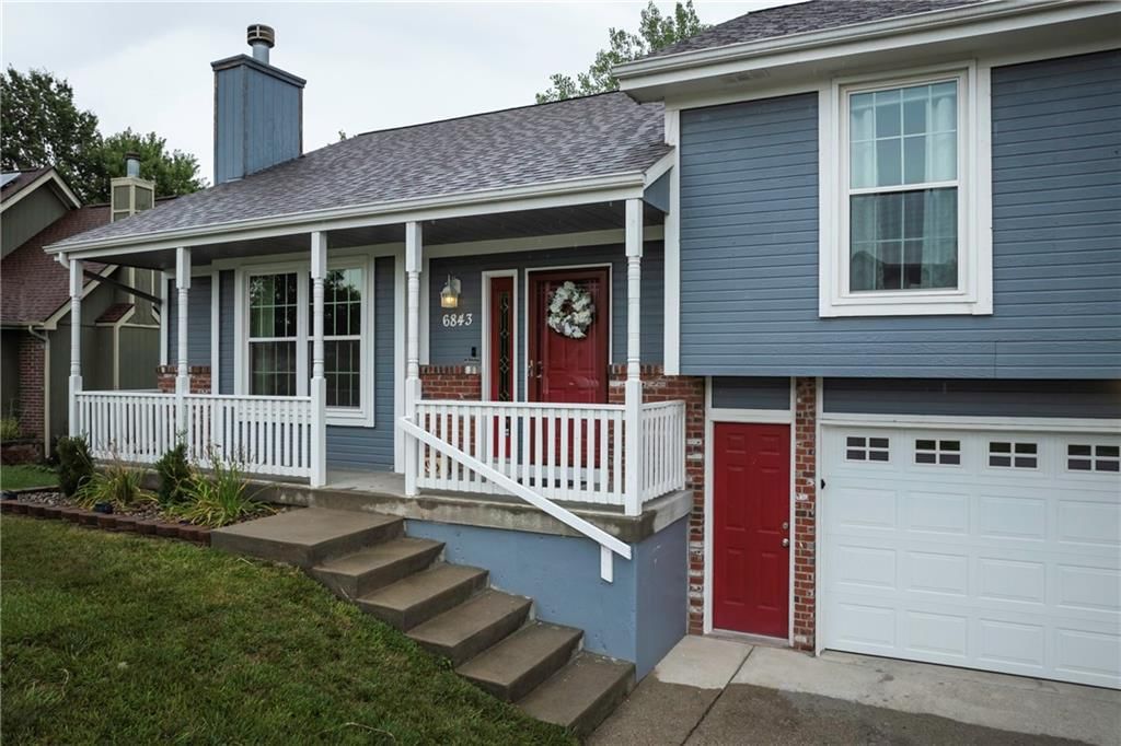 Photo 5 of 42 - 6843 N Crystal Avenue