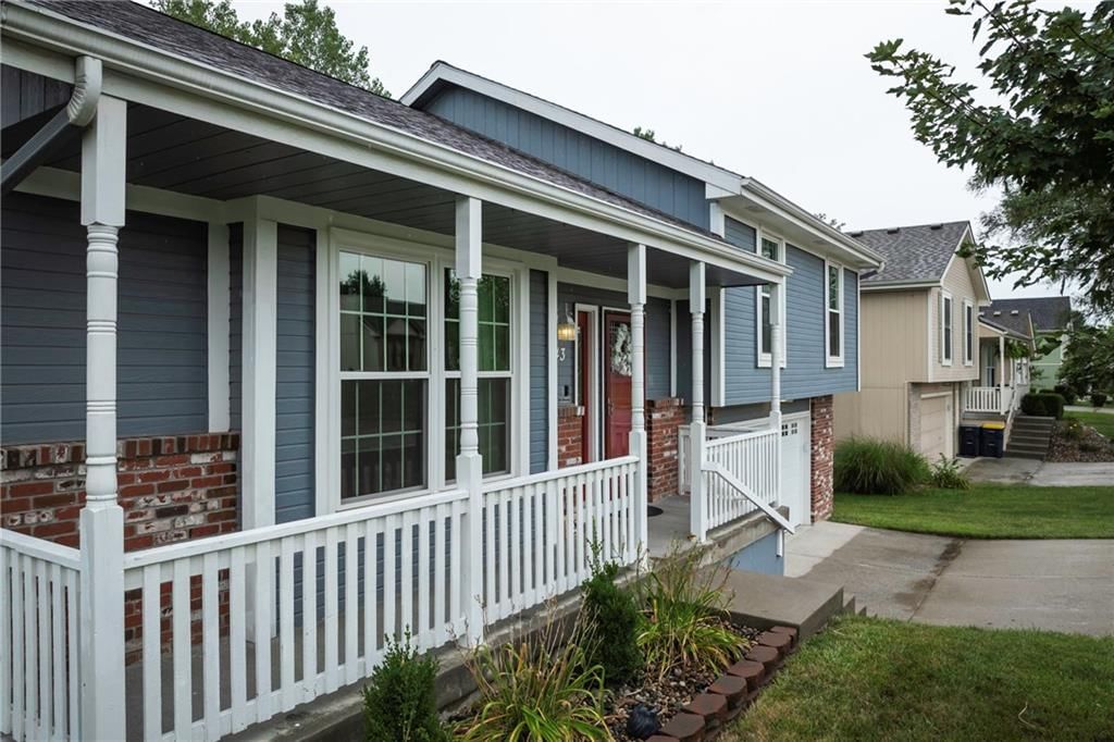Photo 6 of 42 - 6843 N Crystal Avenue