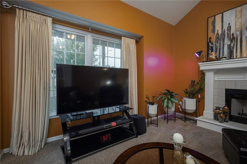 Photo 11 of 42 - 6843 N Crystal Avenue