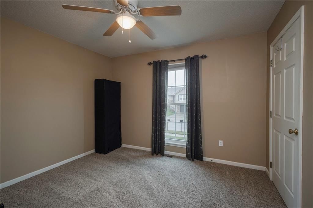 Photo 23 of 42 - 6843 N Crystal Avenue