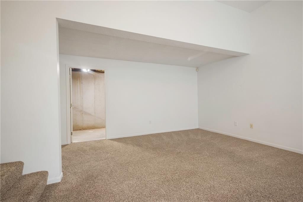 Photo 32 of 42 - 6843 N Crystal Avenue