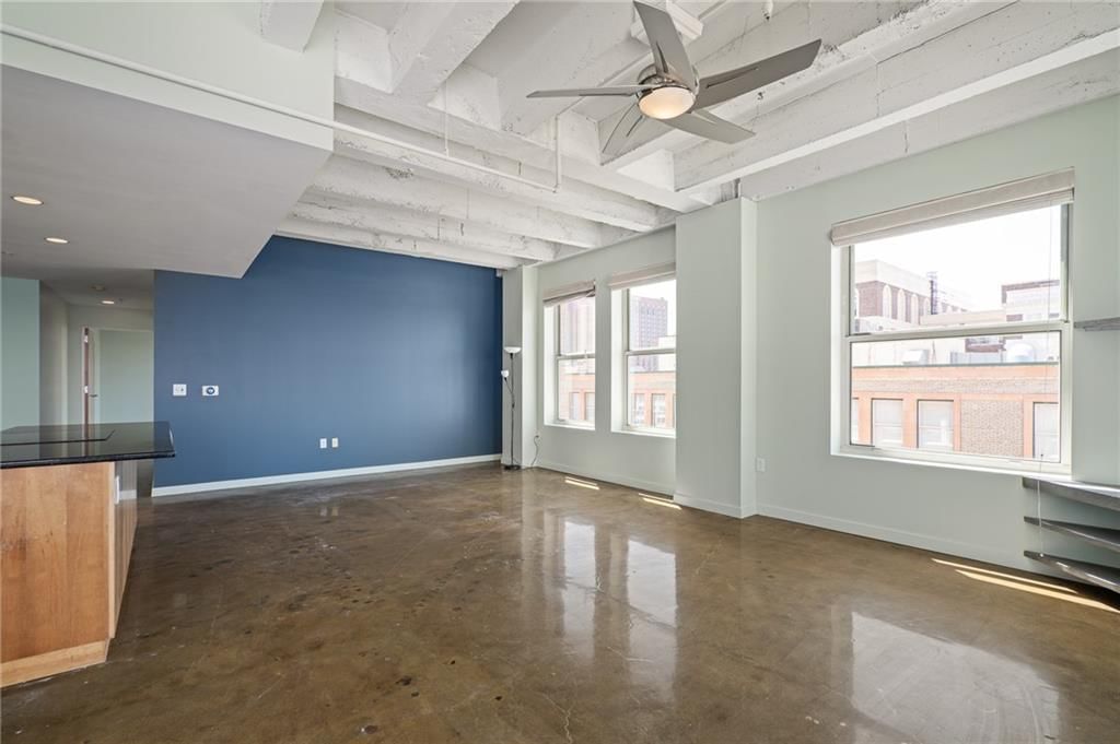 21 W 10th Street — photo 13