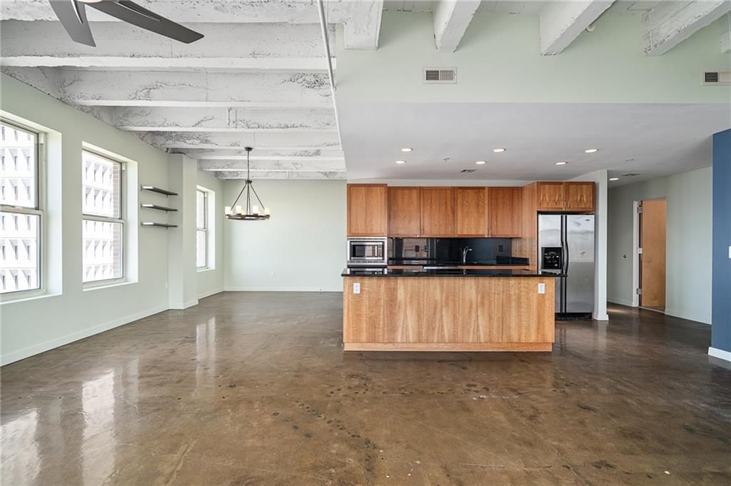21 W 10th Street — photo 18