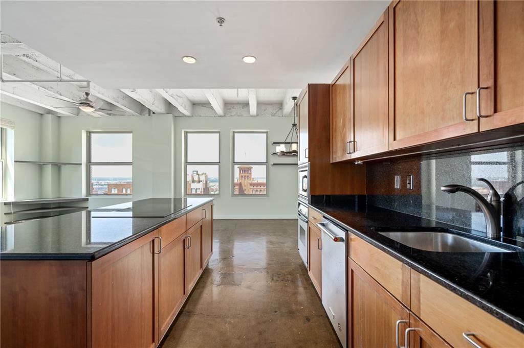 21 W 10th Street — photo 21