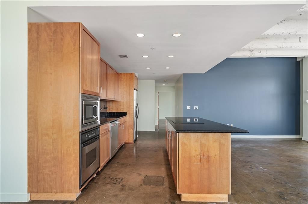 21 W 10th Street — photo 23