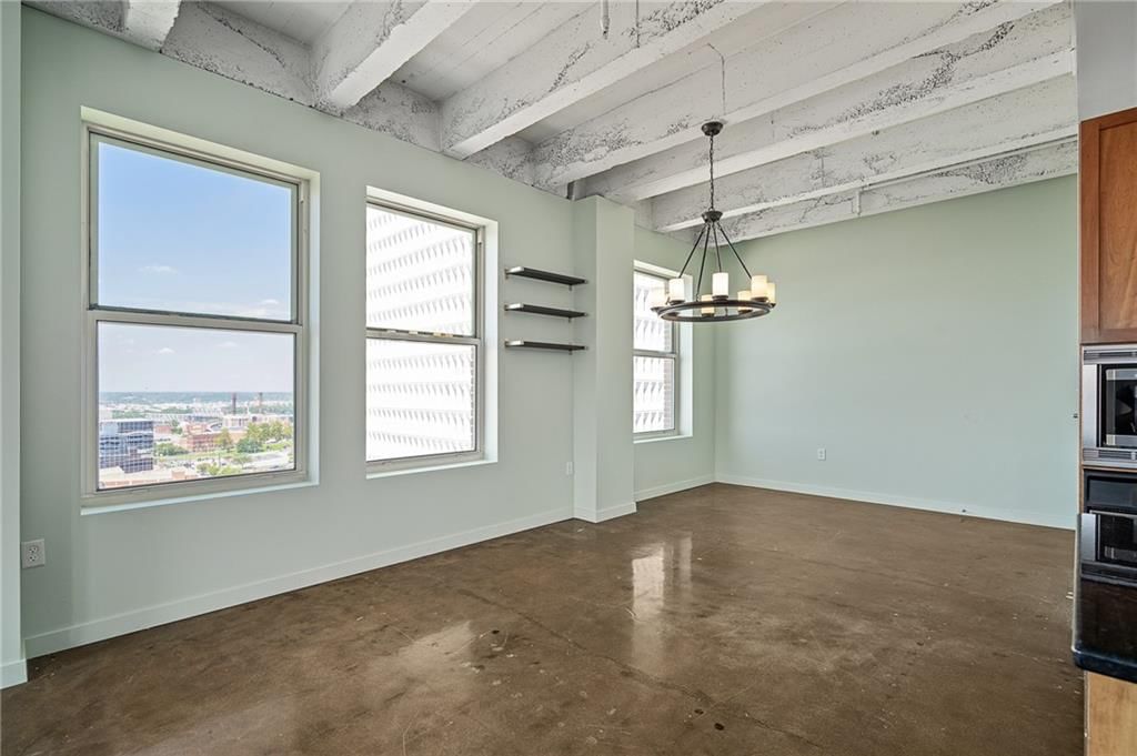 21 W 10th Street — photo 26