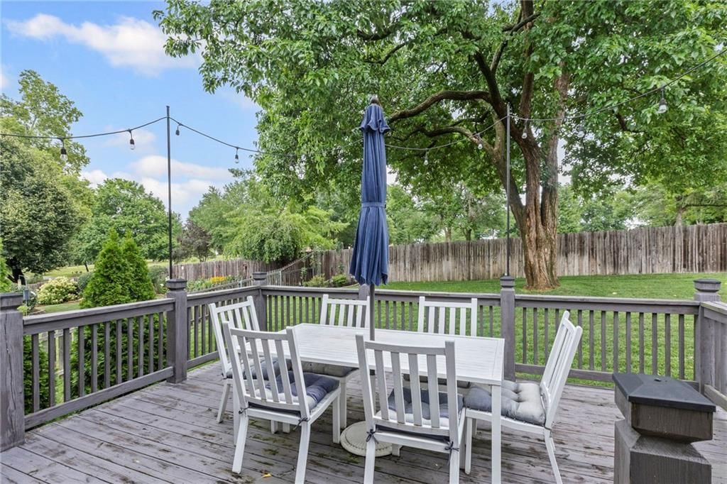 11425 MARTY Street — photo 45