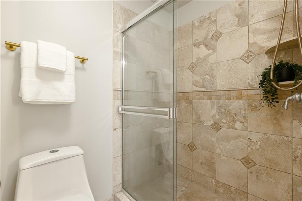 101 NW 44th Street — photo 16