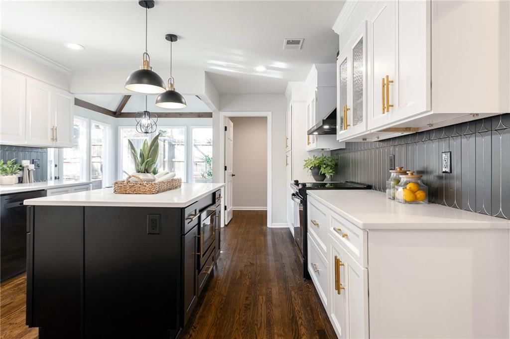 101 NW 44th Street — photo 18