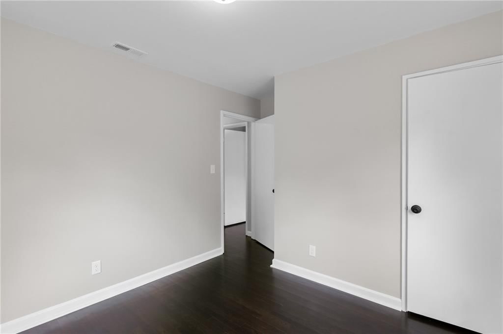 1758 Main Street — photo 12