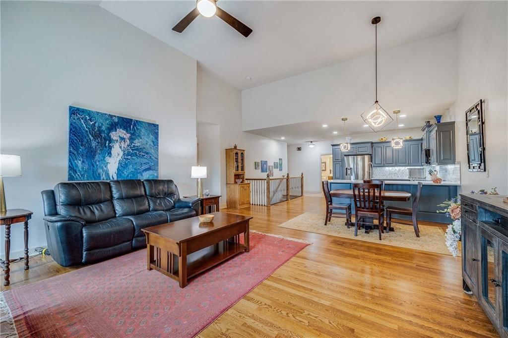 801 NE Lone Hill Drive — photo 13
