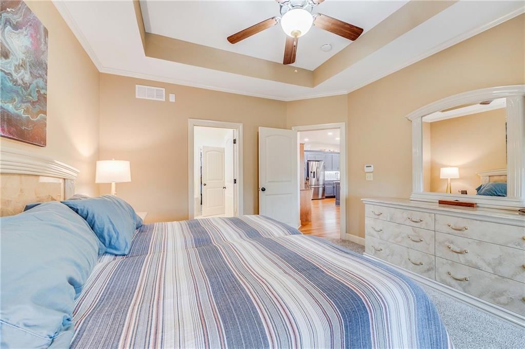 801 NE Lone Hill Drive — photo 18