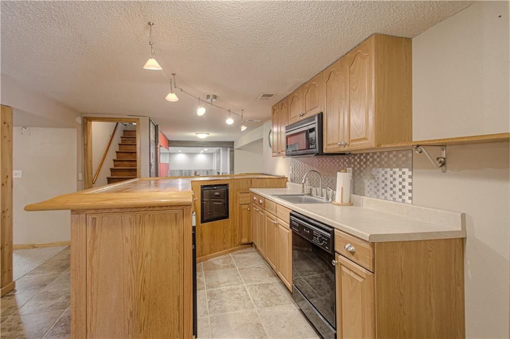 12039 Crooked Road — photo 45