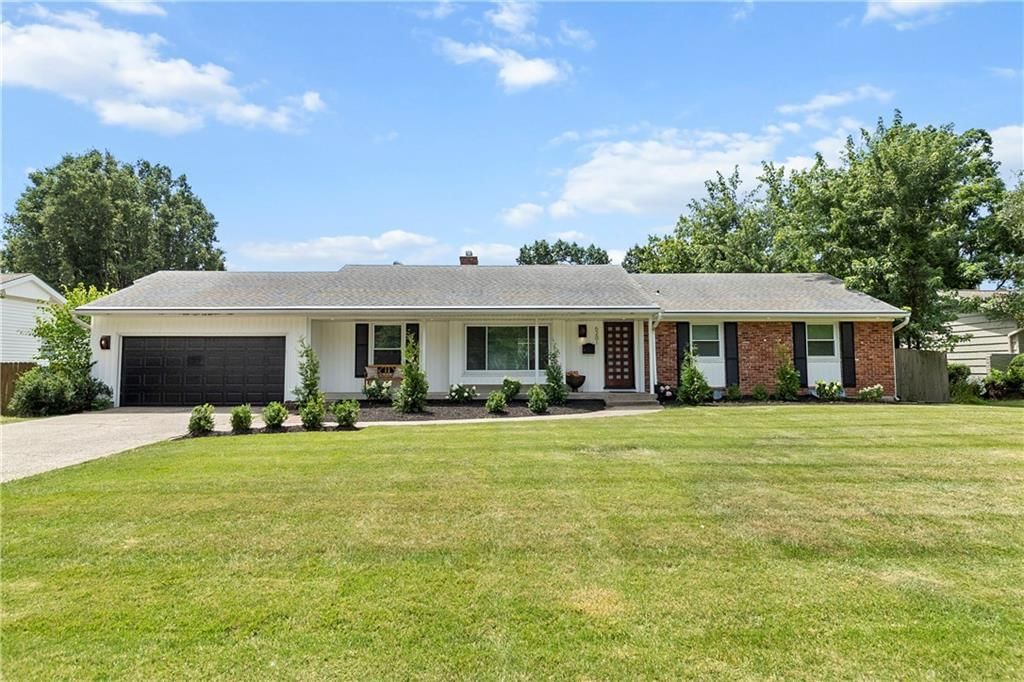6201 W 86th Terrace, Overland Park, KS