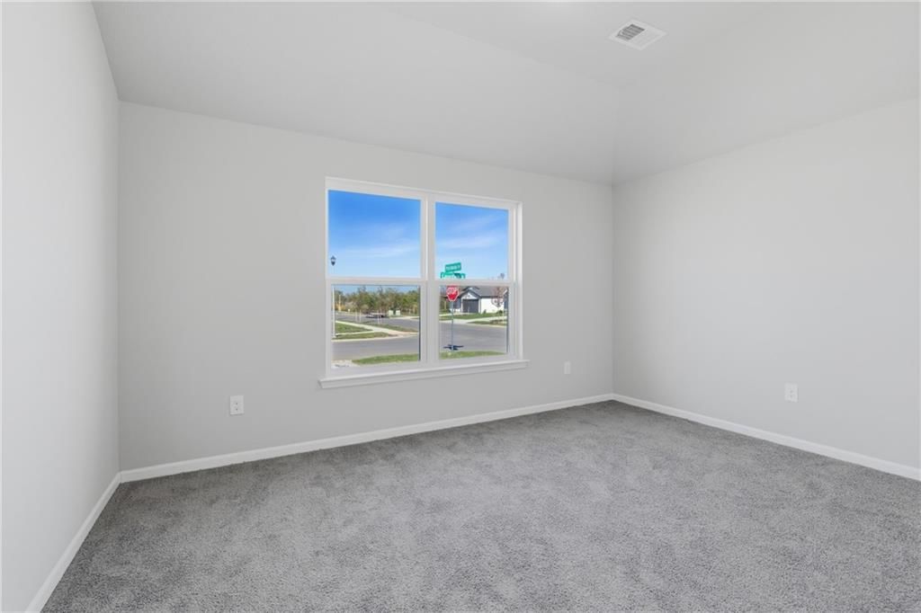 543 W Lanesfield Street — photo 25