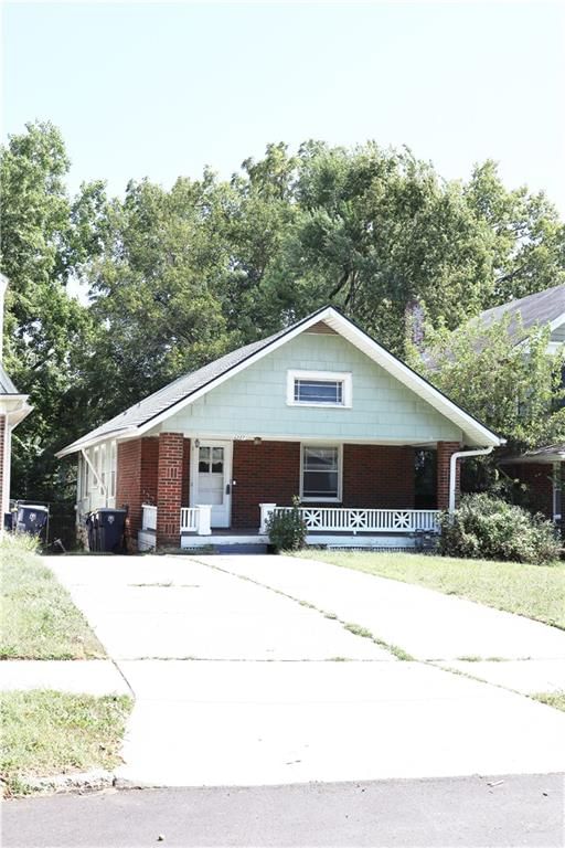 6207 Forest Avenue, Kansas City, MO