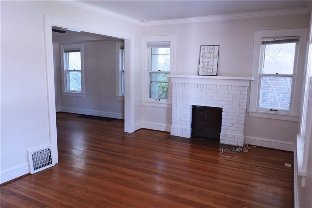 6207 Forest Avenue — photo 2
