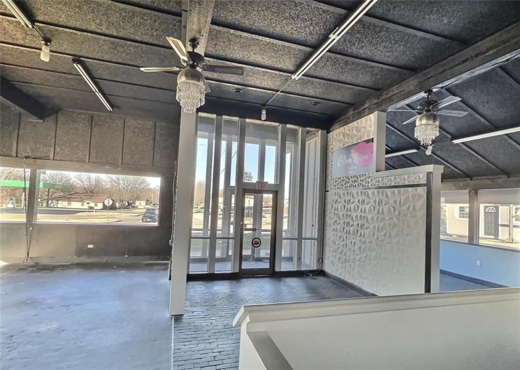 1419 W Austin Boulevard — photo 7
