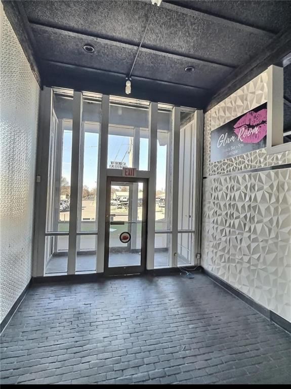 1419 W Austin Boulevard — photo 9