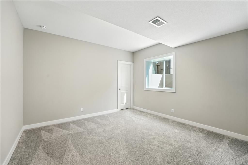 10712 N Fisk Avenue — photo 35