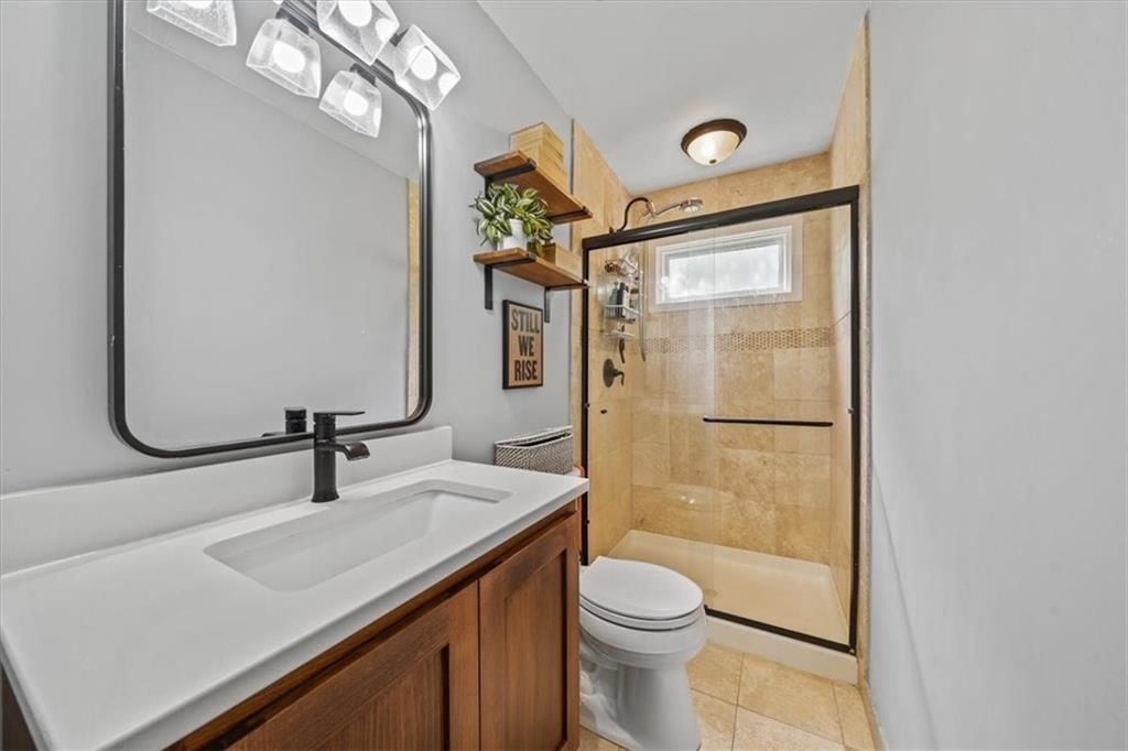 Photo 15 of 35 - 3701 W 96th Street