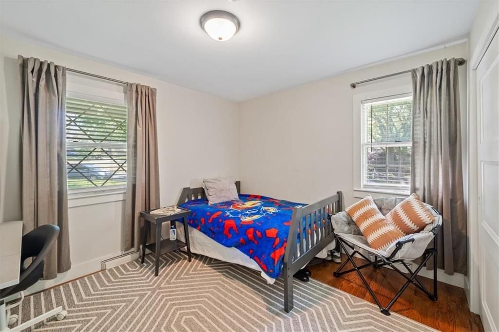 Photo 17 of 35 - 3701 W 96th Street