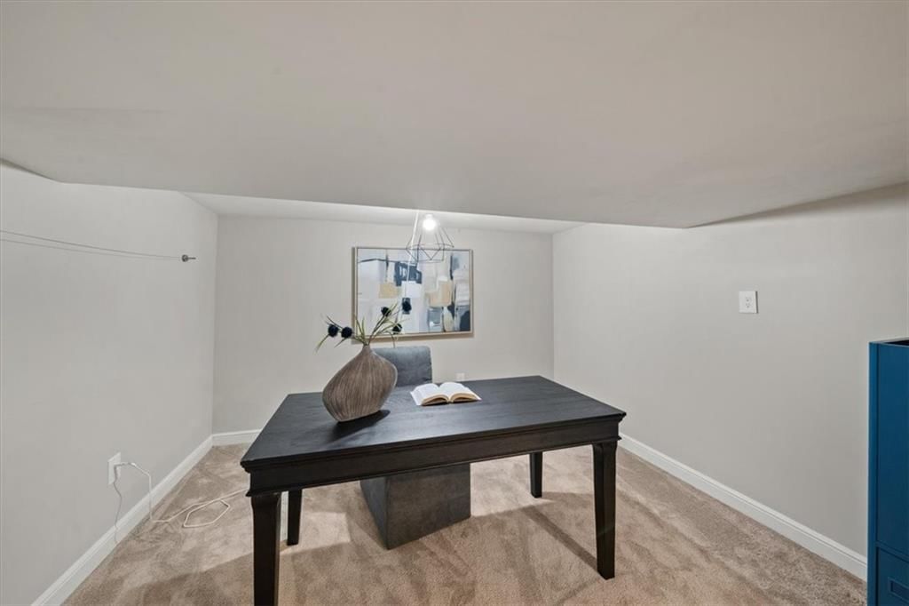 Photo 31 of 35 - 3701 W 96th Street