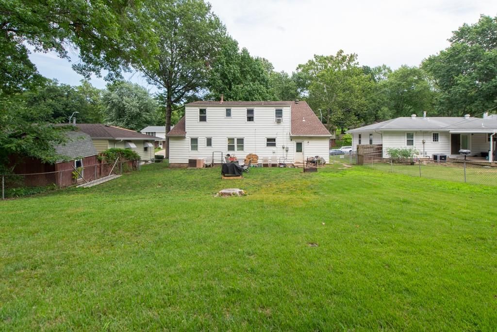 Photo 22 of 22 - 5654 N Tullis Avenue