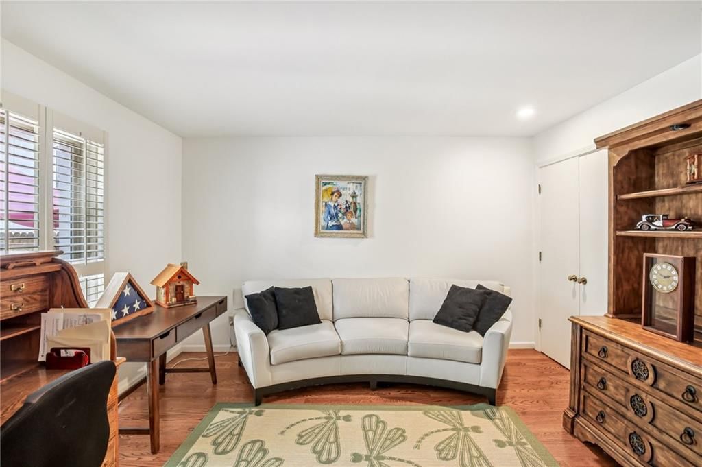 4317 W 112th Terrace — photo 14