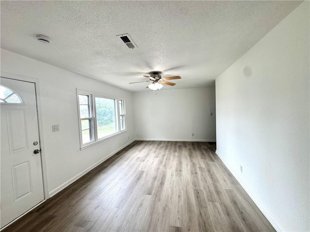 614 NE 66TH Terrace — photo 5