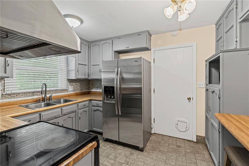 Photo 8 of 31 - 4944 NE Gladstone Avenue