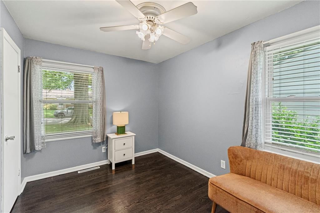 Photo 16 of 31 - 4944 NE Gladstone Avenue