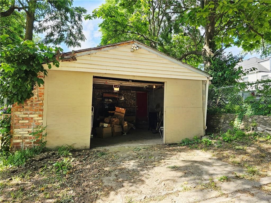 3618 Anderson Avenue — photo 12