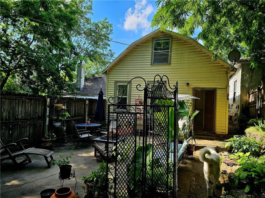 3618 Anderson Avenue — photo 13