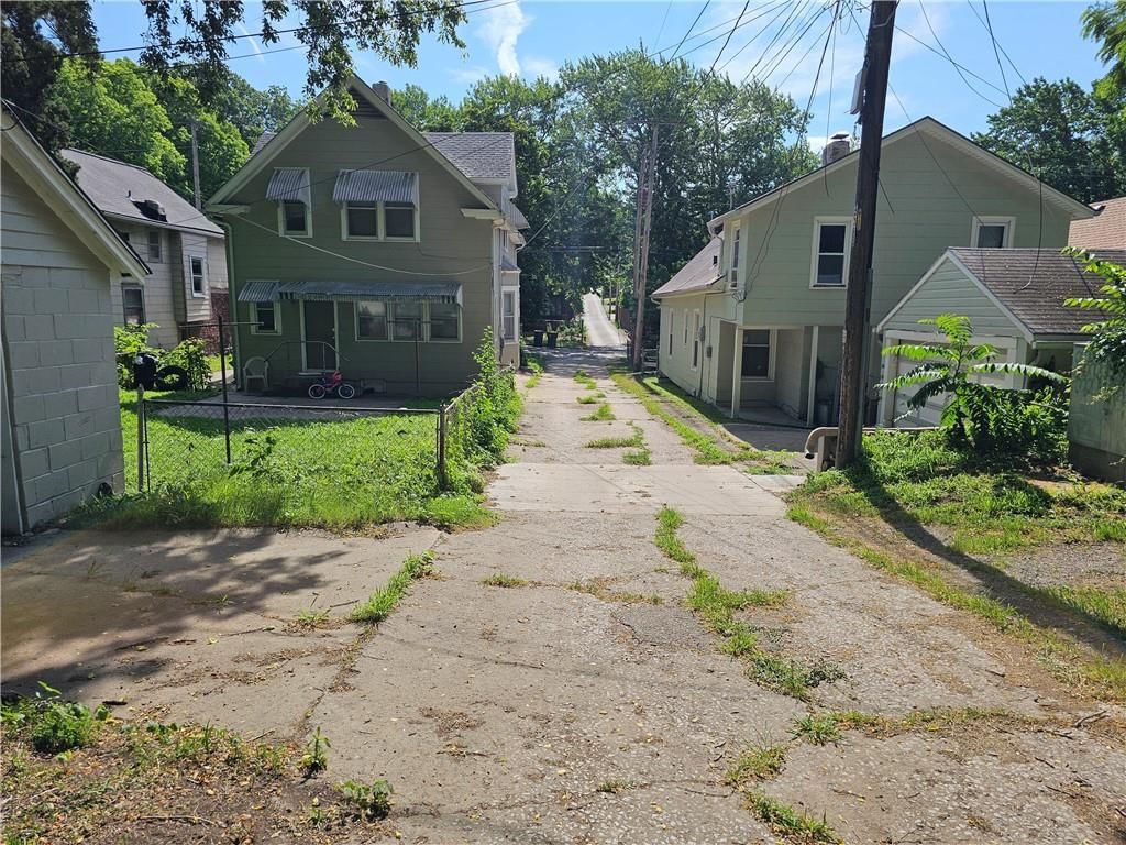 3618 Anderson Avenue — photo 14