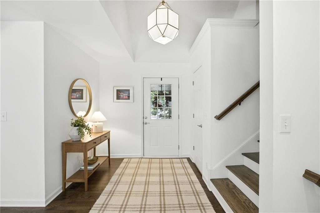 2315 W 104th Terrace — photo 4