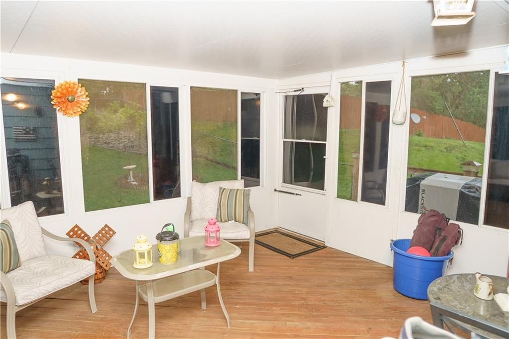 Photo 36 of 52 - 9730 Overhill Drive