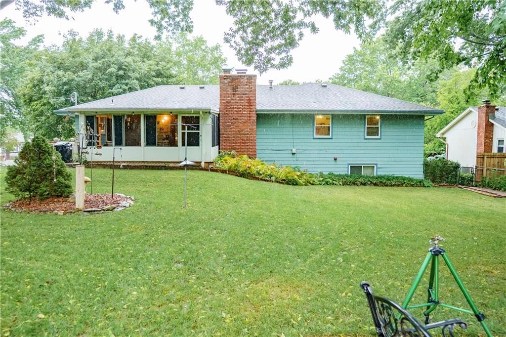 Photo 47 of 52 - 9730 Overhill Drive