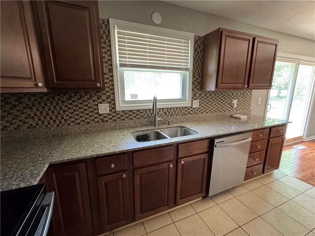 6206 E 140th Terrace — photo 14