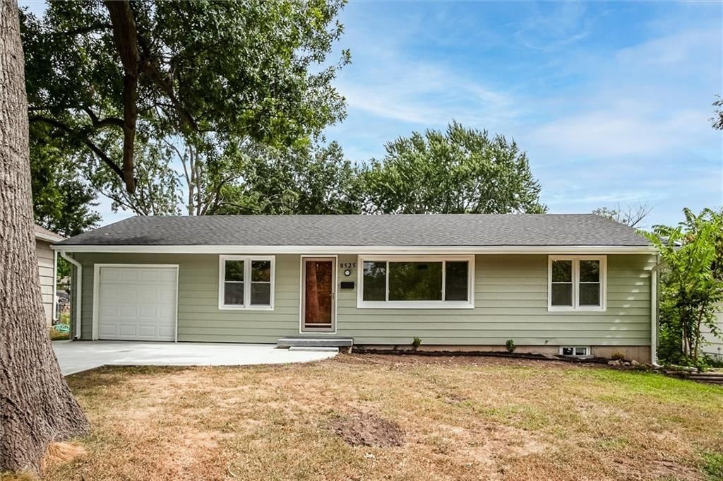 8525 Glenwood Street — photo 2