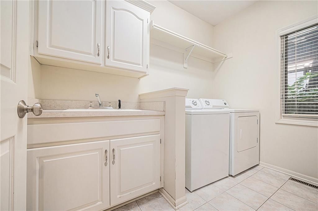 14620 Hayes Street — photo 19