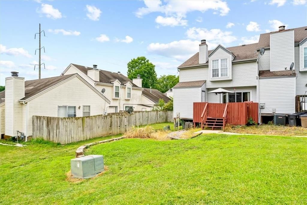 Photo 29 of 29 - 5933 Ridgeway Avenue