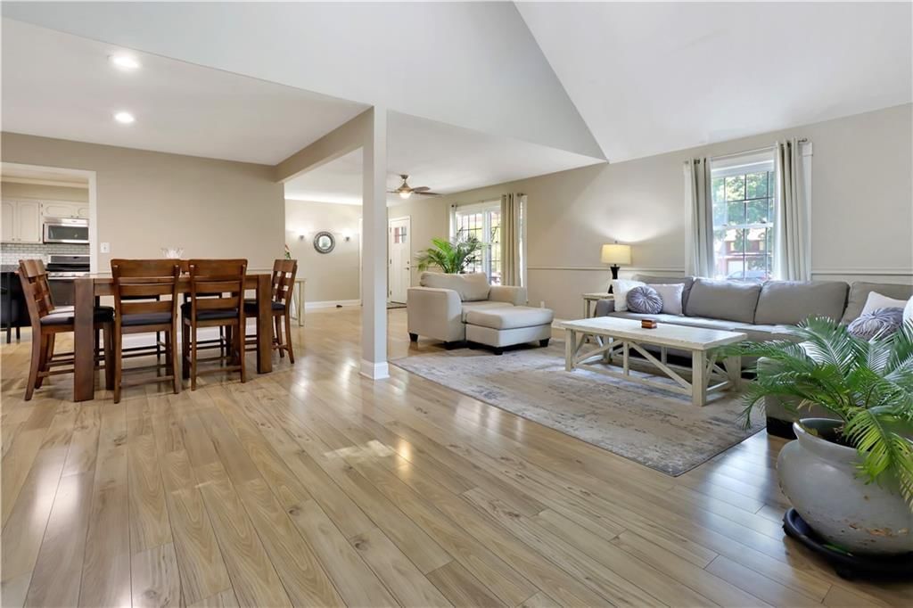 11706 W 49th Street — photo 6