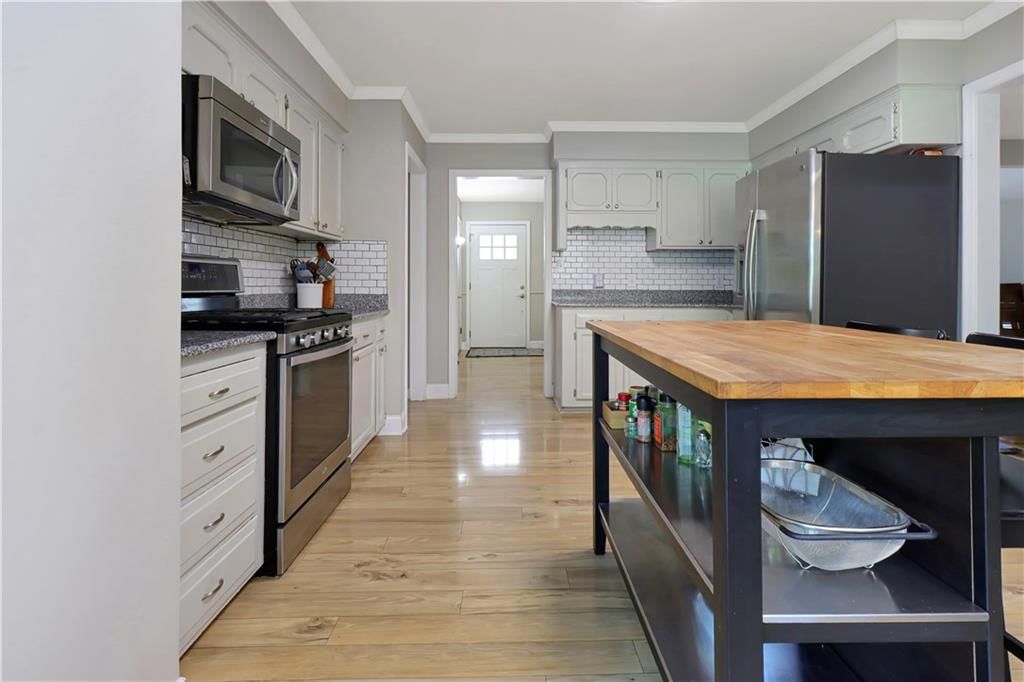 11706 W 49th Street — photo 11
