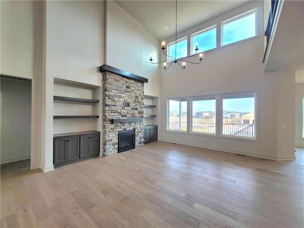 18221 Oakmont Street — photo 9