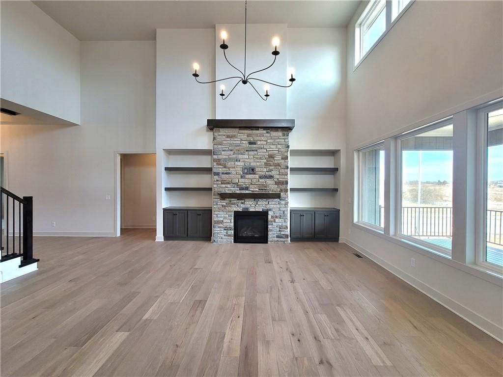 18221 Oakmont Street — photo 10