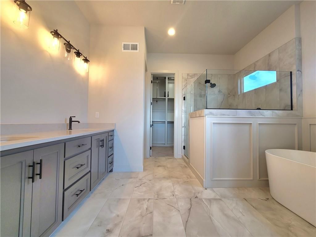 18221 Oakmont Street — photo 23